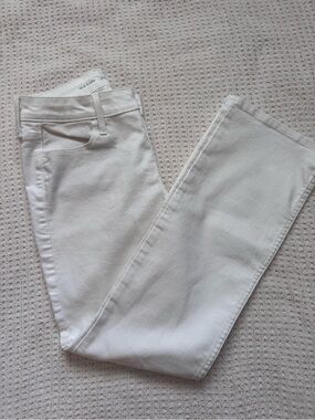 Old Navy White Women's bootcut Jeans size 4
